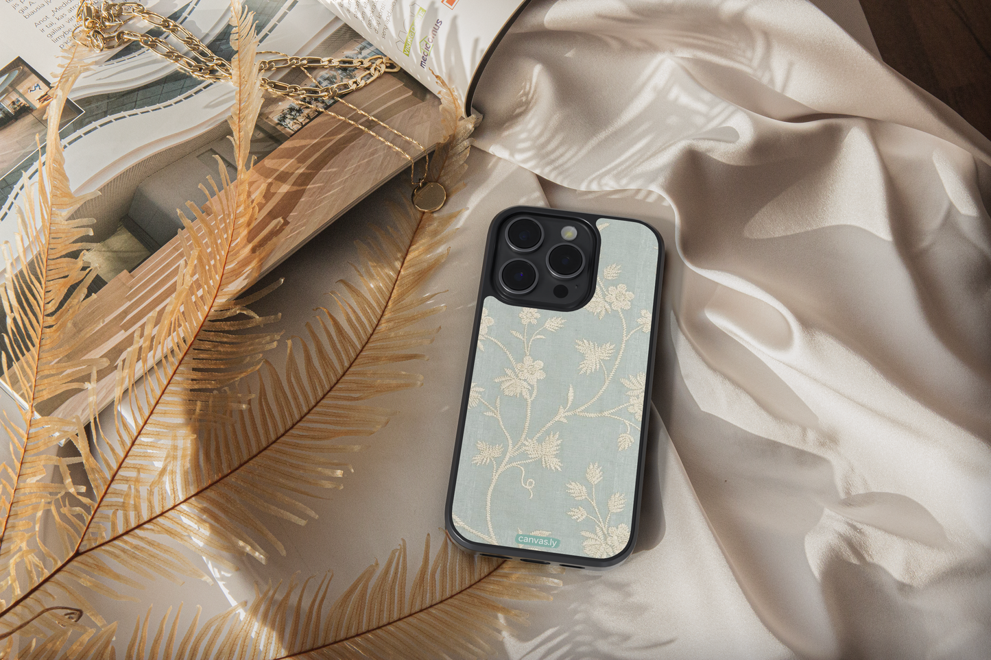 Canvasly Unbreakable Glass Case | Minimal Core Case - M003