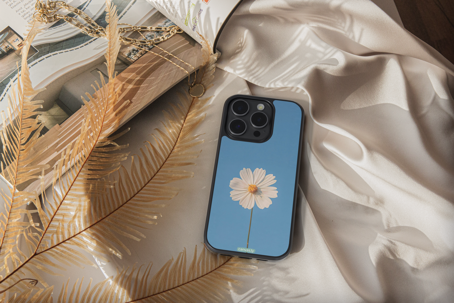Canvasly Unbreakable Glass Case | Minimal Core Case - M006